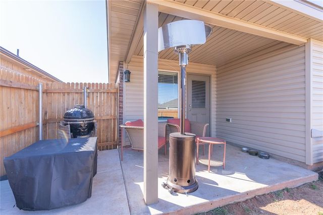 11613 SW 40th Street, Mustang, OK 73064