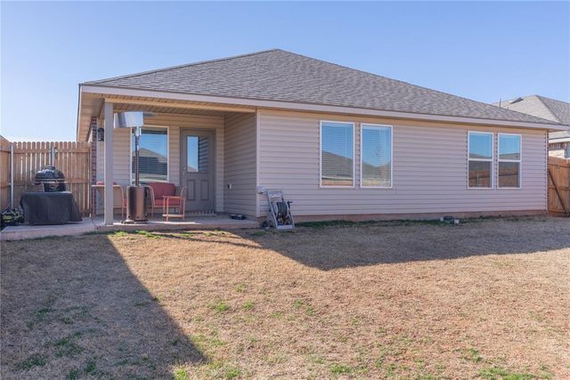 11613 SW 40th Street, Mustang, OK 73064