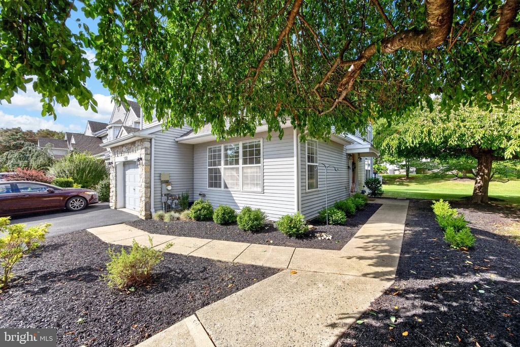 100 STEEPLECHASE DR #, NORTH WALES, PA 19454 — photo 4