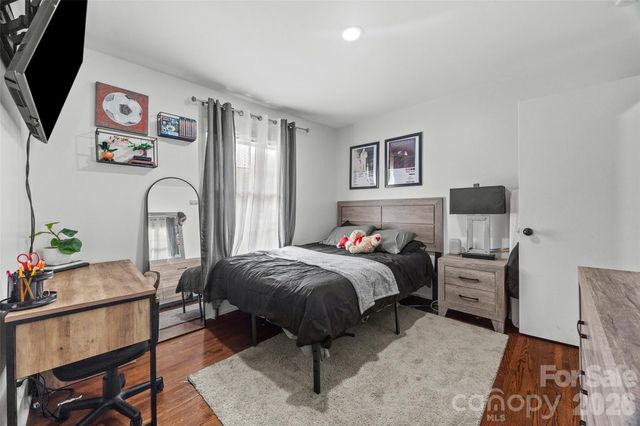 5731 Brookhaven Road, Charlotte, NC 28210