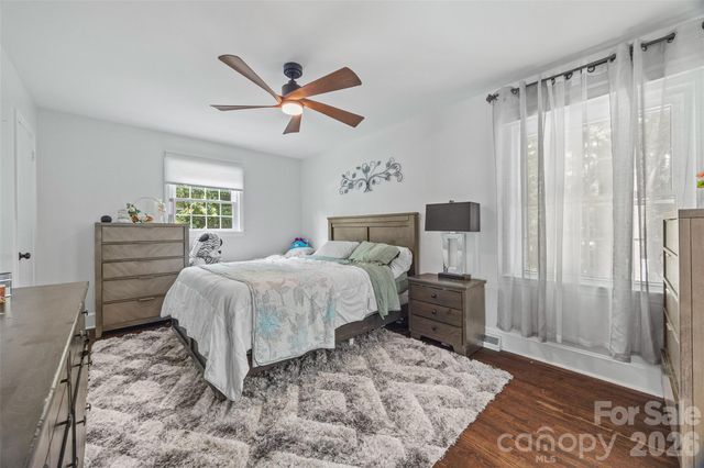5731 Brookhaven Road, Charlotte, NC 28210