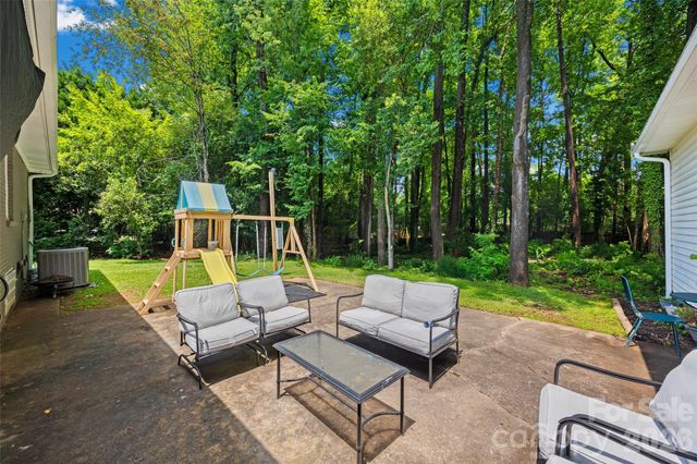 5731 Brookhaven Road, Charlotte, NC 28210