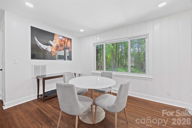 5731 Brookhaven Road, Charlotte, NC 28210