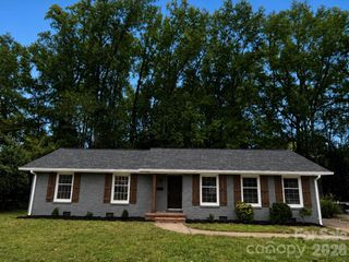 5731 Brookhaven Road, Charlotte, NC 28210