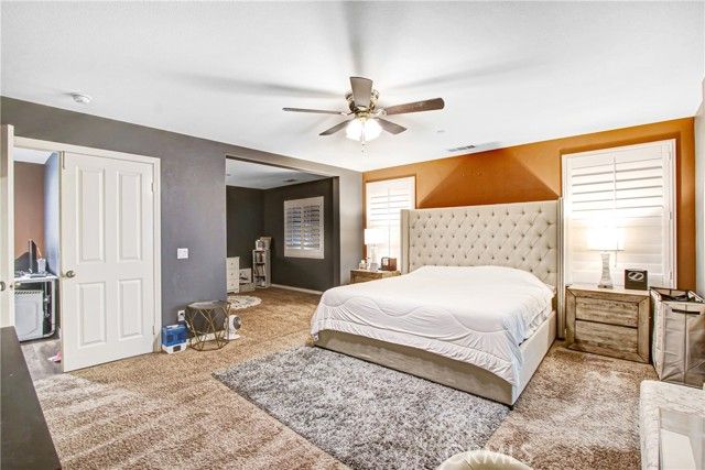 17582 Comfrey, San Bernardino, CA 92407