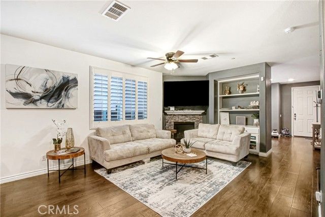 17582 Comfrey, San Bernardino, CA 92407