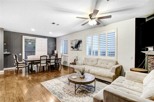 17582 Comfrey, San Bernardino, CA 92407