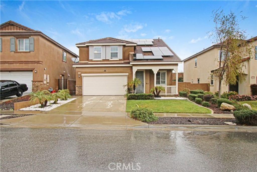 17582 Comfrey, San Bernardino, CA 92407