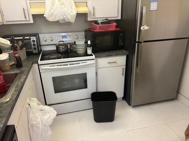 2840 Somerset Drive 206, Lauderdale Lakes, FL 33311