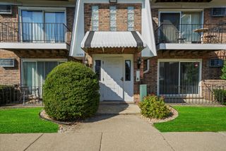 10306 Ridgeland Avenue 104, Chicago Ridge, IL 60415