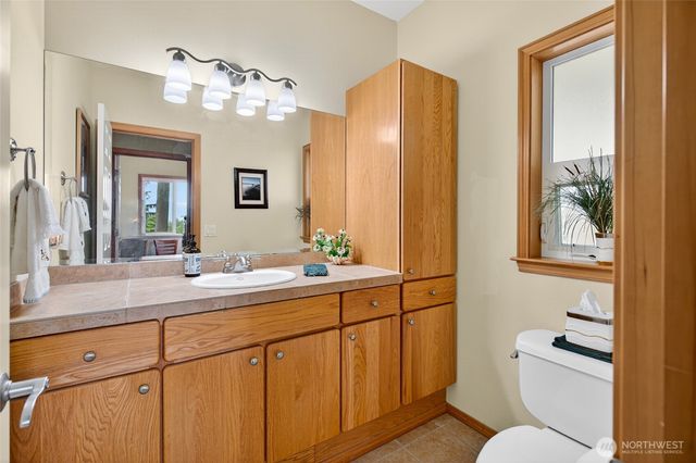 18345 Osprey Court, Mount Vernon, WA 98274