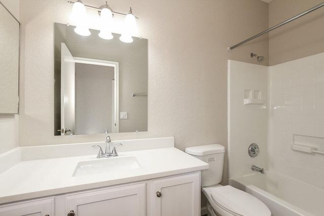 16801 W Statler Street, Surprise, AZ 85388