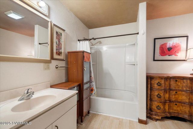 5625 N KRAMER Drive, Rimrock, AZ 86335