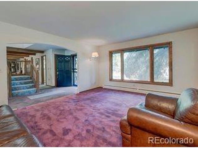 8935 W Bear Creek Dr, Lakewood, CO 80227