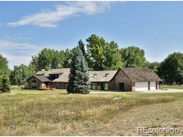 8935 W Bear Creek Dr, Lakewood, CO 80227