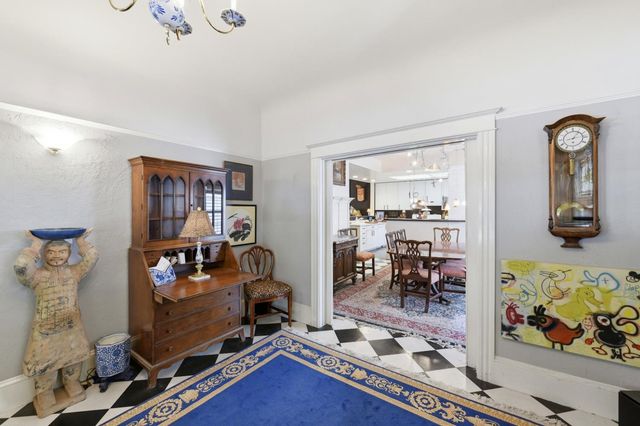 1120 G St, Sacramento, CA 95814
