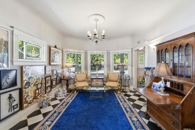 1120 G St, Sacramento, CA 95814