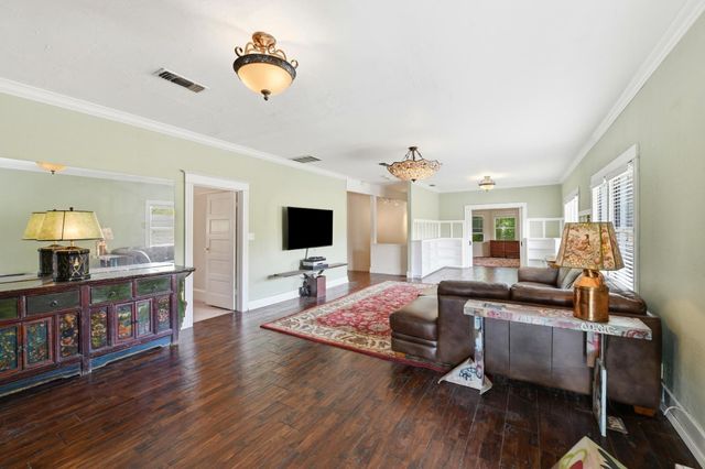 1120 G St, Sacramento, CA 95814