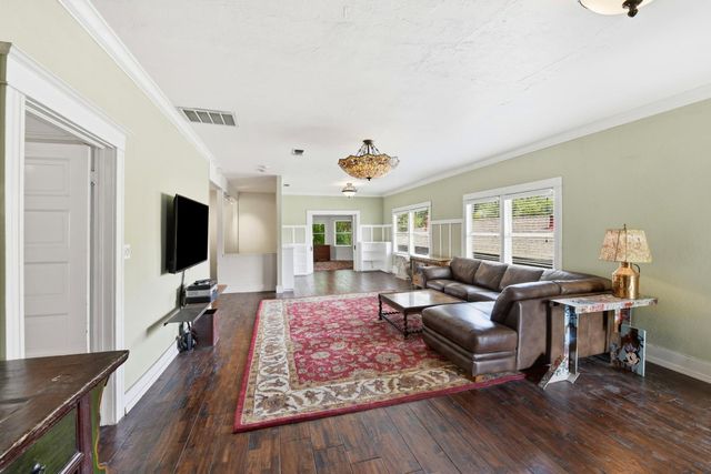 1120 G St, Sacramento, CA 95814
