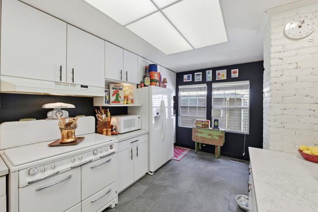 1120 G St, Sacramento, CA 95814
