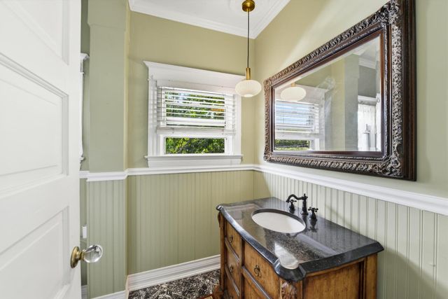1120 G St, Sacramento, CA 95814