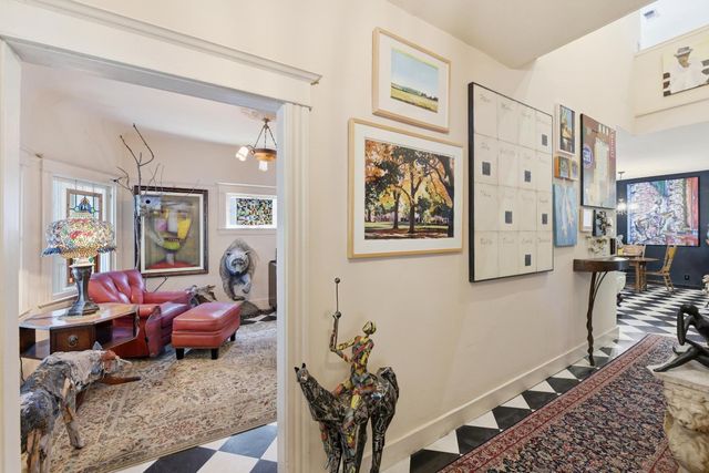 1120 G St, Sacramento, CA 95814