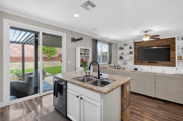 12289 Edyth Lake Way, Rancho Cordova, CA 95742