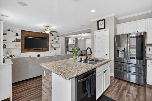 12289 Edyth Lake Way, Rancho Cordova, CA 95742