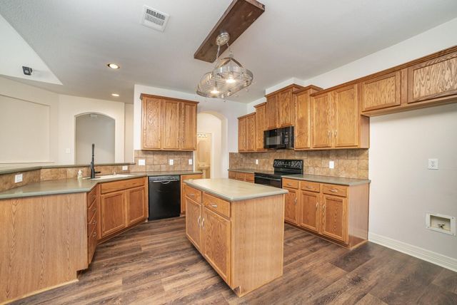 1700 Nighthawk Drive, Little Elm, TX 75068