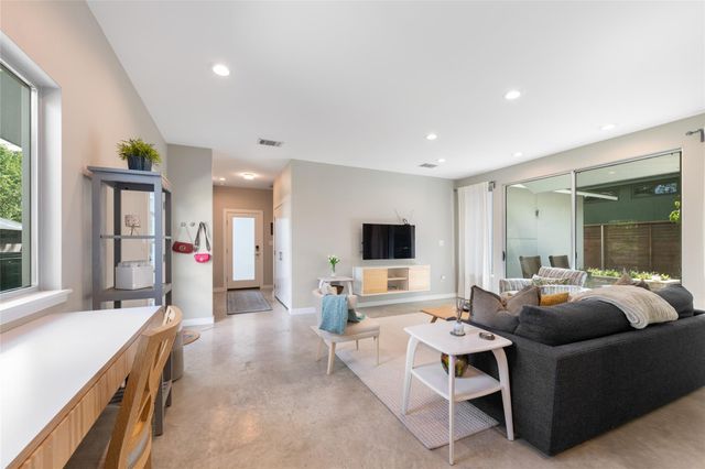1404 Justin LN, Austin, TX 78757