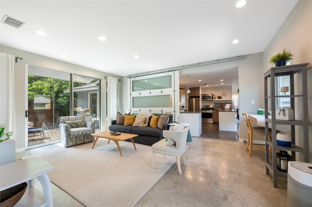 1404 Justin LN, Austin, TX 78757