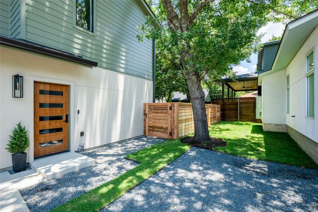 1404 Justin LN, Austin, TX 78757