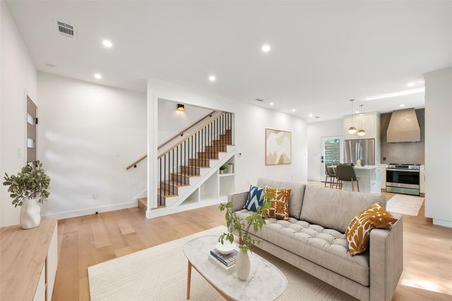 1404 Justin LN, Austin, TX 78757