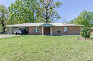 25380 Winter St, Plaquemine, LA 70764