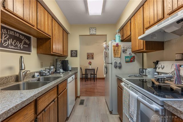 546 Kyle Lane, Fairborn, OH 45324