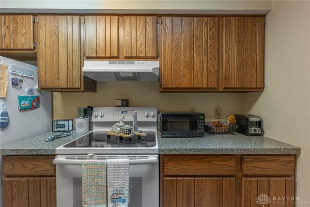 546 Kyle Lane, Fairborn, OH 45324