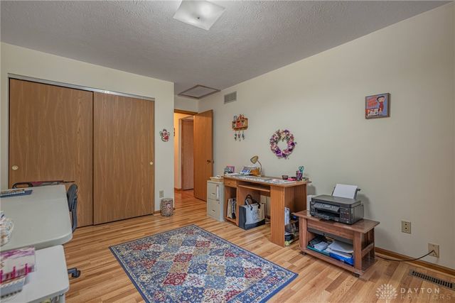 546 Kyle Lane, Fairborn, OH 45324