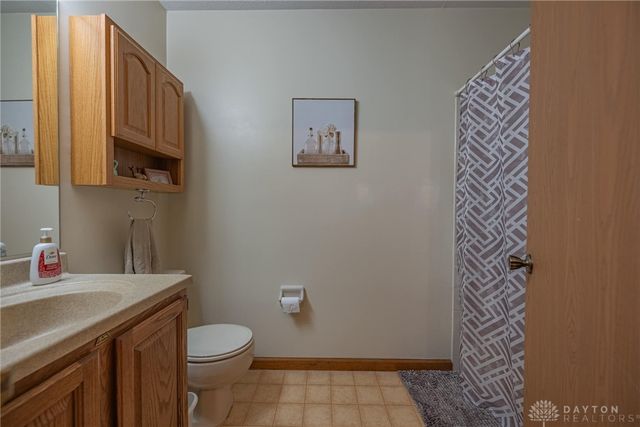546 Kyle Lane, Fairborn, OH 45324