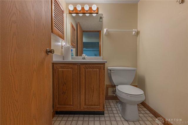 546 Kyle Lane, Fairborn, OH 45324