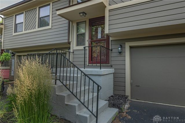 546 Kyle Lane, Fairborn, OH 45324