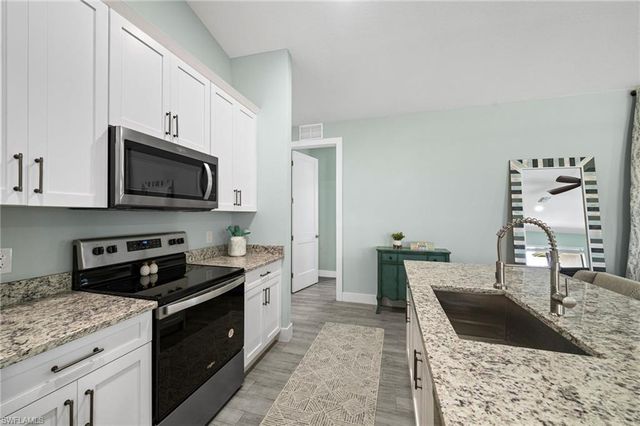 4657 Key Largo LN, Bonita Springs, FL 34134