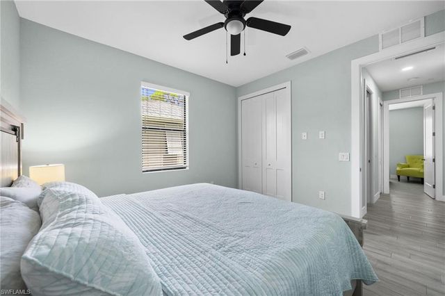 4657 Key Largo LN, Bonita Springs, FL 34134