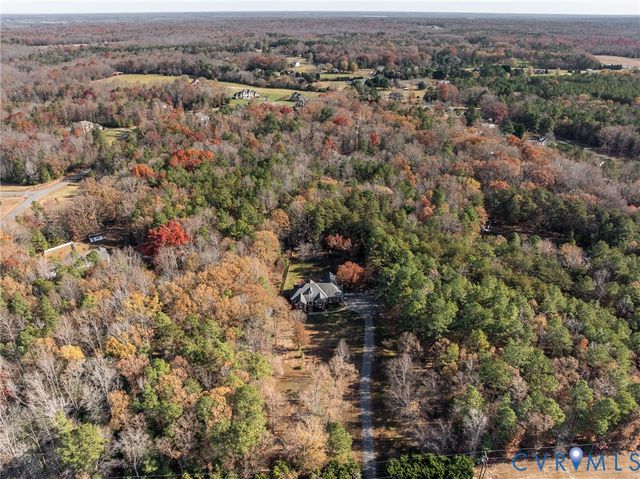 7238 Rural Point Rd, Mechanicsville, VA 23116