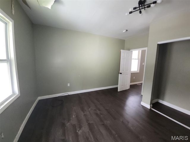 4615 Newport Avenue, St Louis, MO 63116