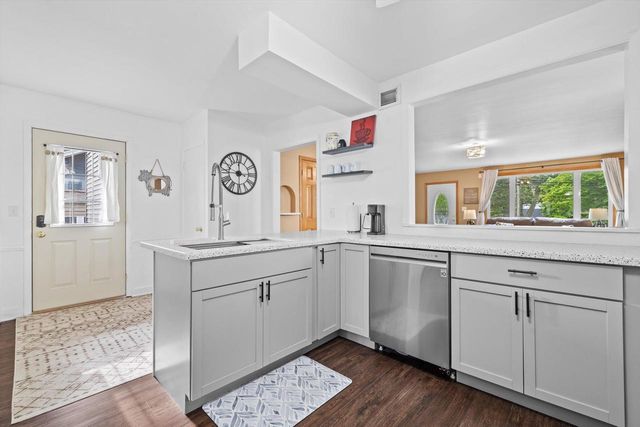613 Parish STREET, Delavan, WI 53115