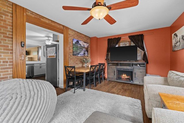 613 Parish STREET, Delavan, WI 53115