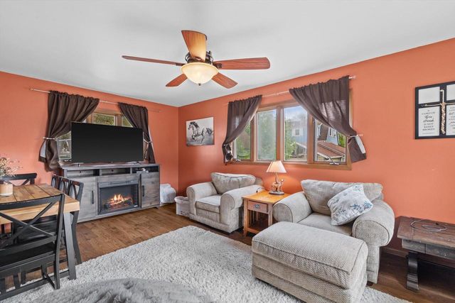 613 Parish STREET, Delavan, WI 53115