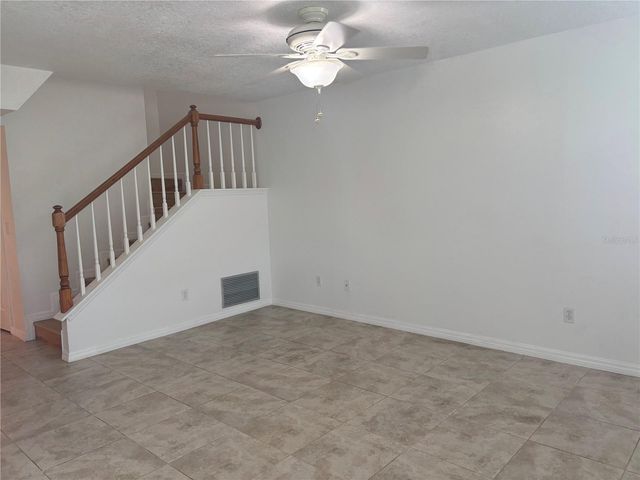 4813 COACHMANS DRIVE 3, Orlando, FL 32812