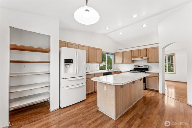 7516 Magnolia Court SE, Lacey, WA 98503