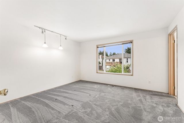 7516 Magnolia Court SE, Lacey, WA 98503